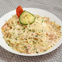 Tejszínes-juhtúrós tészta