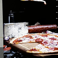 Burger Maister pizza