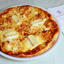 Négysajtos pizza Négysajtos pizza