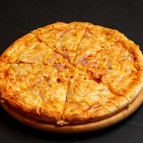 3. Sonkás-kukoricás pizza