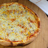 15. Sonka-gomba-kukorica pizza