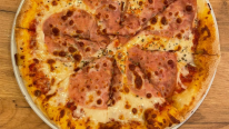 2. Pizza Prosciutto