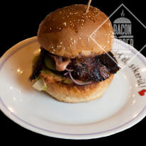 Baconos hamburger