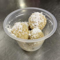 Mogyorókrémes mini gombóc