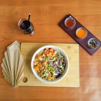 Csirkés édesburgonya tál