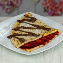 Nutellás óriáspalacsinta gyümölccsel