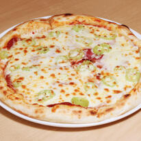 24. Fújtatós pizza 24. Fújtatós pizza