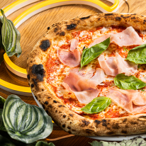 Prosciutto cotto e Funghi pizza