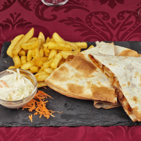  Rántott csirkemelles qurrito