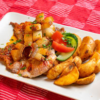 Cigánypecsenye házi szalonnával